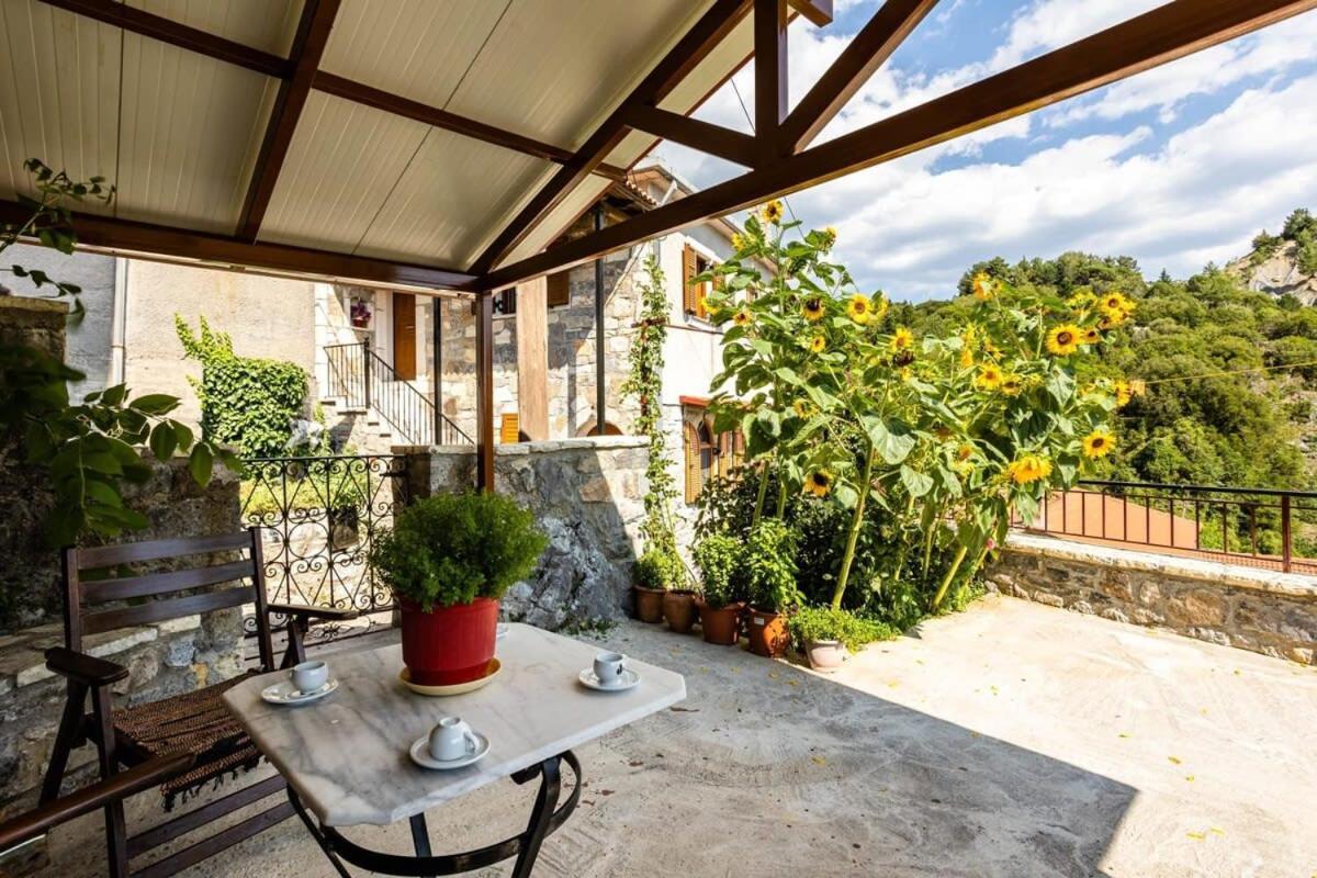 Stemnitsa Stone Residence - Cosy Mountain Escape Ngoại thất bức ảnh