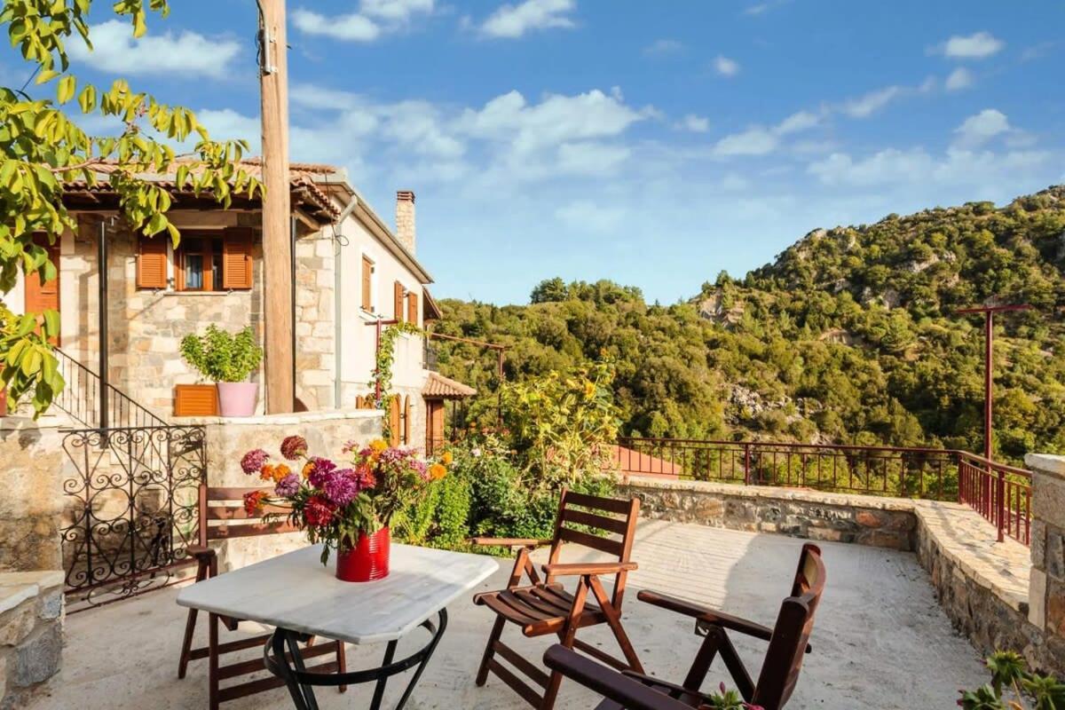 Stemnitsa Stone Residence - Cosy Mountain Escape Ngoại thất bức ảnh